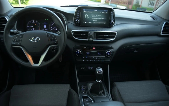 Hyundai Tucson cena 86700 przebieg: 96000, rok produkcji 2019 z Kielce małe 596